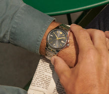 Load image into Gallery viewer, MOVADO Automatic SE Series Men's Watch 0607552