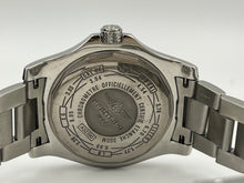 Load image into Gallery viewer, Breitling Avenger II GMT A32390.    Selling in the store only or contact us.
